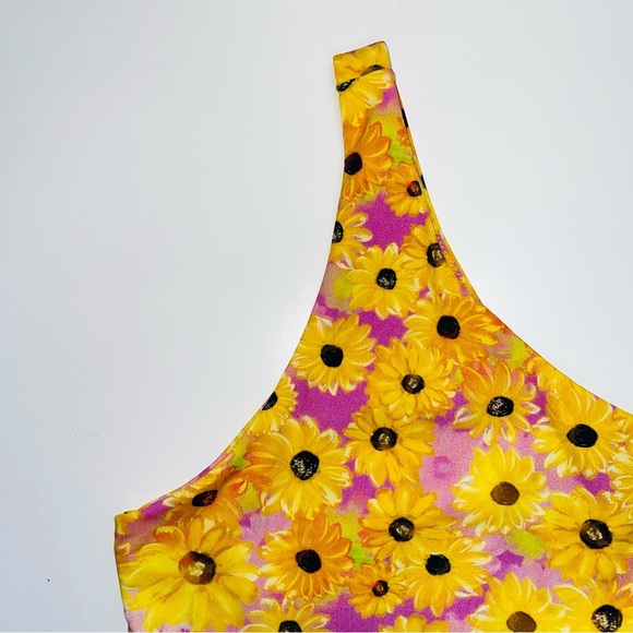 Zara NWT Yellow & Pink Sunflower Print One Shoulder Cropped Top Medium Women’s - Picture 3 of 10